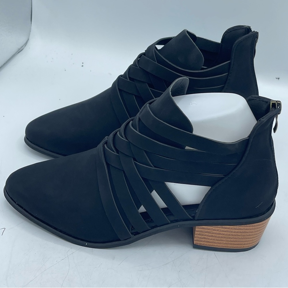 BRAND NEW MESH SHOES WITH ZIPPER IN BACK
